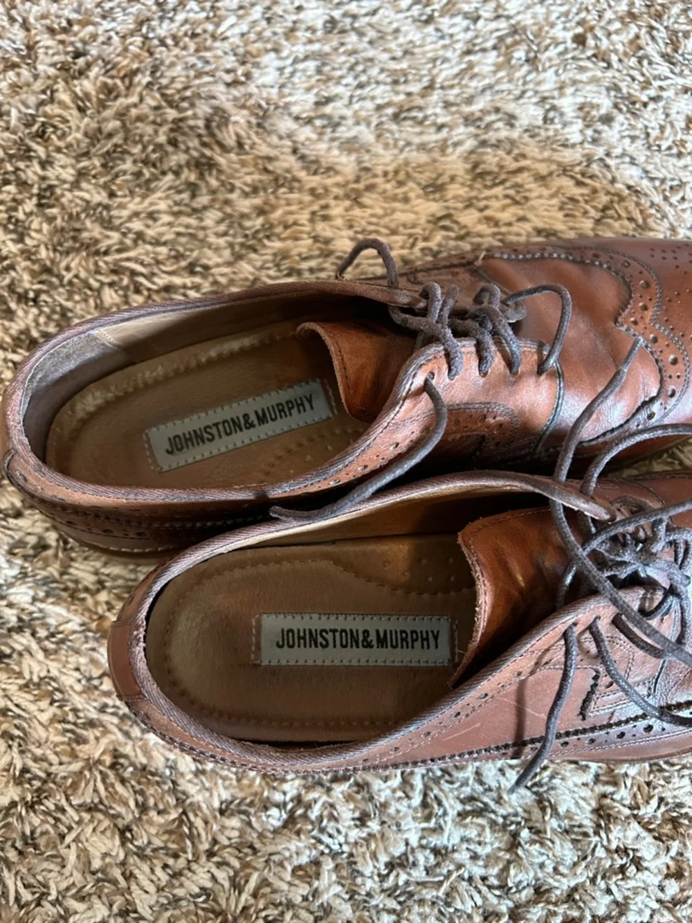 Johnston & Murphy Men’s Conard Wingtip Mahogany Italian Calfskin Oxford Brogue